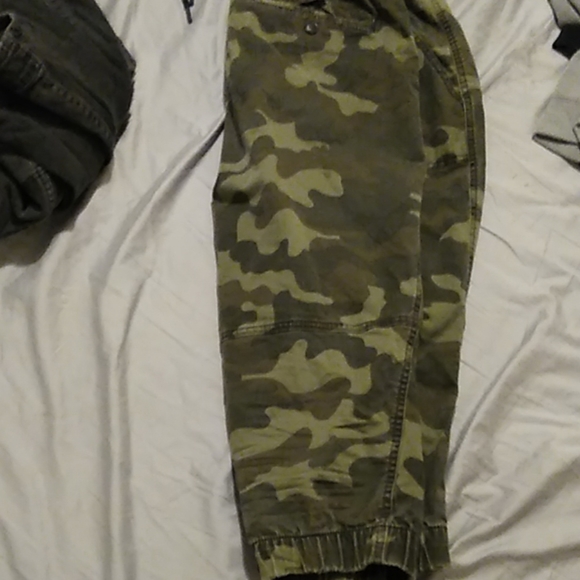 American Rag Joggers - Picture 3 of 3